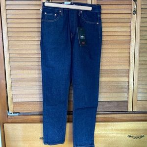 🆕Levi’s premium 501 skinny jeans on dark denim